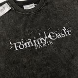 Washed and distressed short-sleeved t-shirt with letterembroider logo on the chest