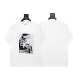 High-quality, in-stock men's short-sleeve t-shirt made from 100% cotton double yarn