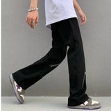 Unisex Jeans in Flared Pants