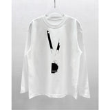 High-quality heavyweight cotton long-sleeve base layer tee - relaxed fit for autumn