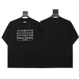 High-quality, in-stock men's short-sleeve t-shirt made from 100% cotton double yarn