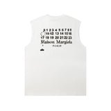 Real shot of pure cotton double yarn weight round neck sleeveless men's vest