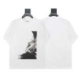 High-quality, in-stock men's short-sleeve t-shirt made from 100% cotton double yarn