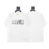 High-quality, in-stock men's short-sleeve t-shirt made from 100% cotton double yarn