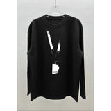 High-quality heavyweight cotton long-sleeve base layer tee - relaxed fit for autumn