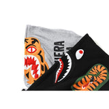 Shark Print Hoodie Autumn and Winter Camouflage Shark Double Hood Sweatshirt Couple Coat Hip Hop Men and Women