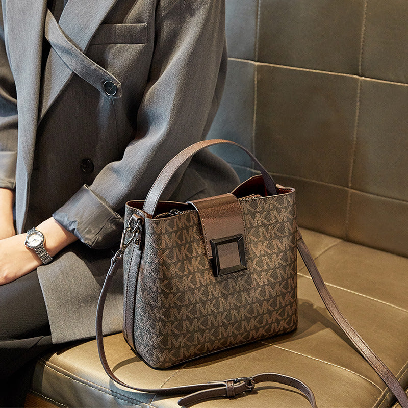 The Teacher Tote Spring/Summer Fashion Printed Large-Capacity Bucket Bag Shoulder Handbag All-Match Messenger Bag