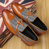 Indo Western Shoes British Style Fashion Men's Shoes Stitching Handmade Carved Breathable Tassel Loafers Leather Shoes
