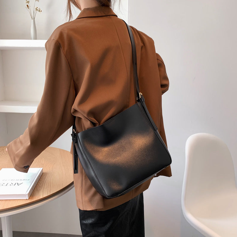 The Teacher Tote All-Match Autumn and Winter Large Capacity Crossbody Bucket Bag