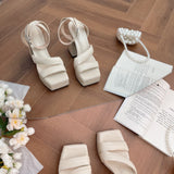 Nude Pumps Block Heel