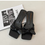 Nude Pumps Block Heel